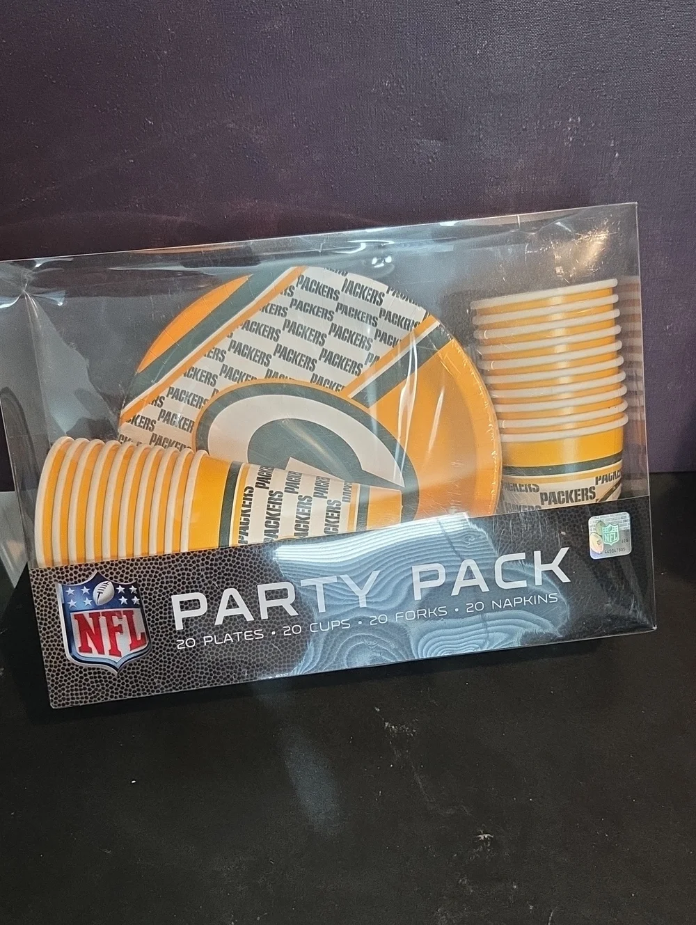Green Bay Packers NFL Yellow Party Pack - Plates, Cups & Napkins